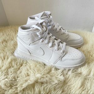 Nike Air Jordan One Mid Tops Snakeskin Size Men/Youth 5.5